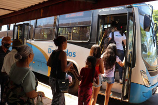 Passagem de ônibus teve redução para estudantes e público em geral; idoso tem gratuidade - Foto: Arquivo