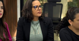 Gleice Jane questiona tratamento aos servidores terceirizados do Hospital Regional de Dourados
