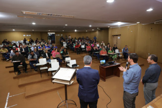 A abertura oficial do Perifeirarte ocorreu na noite desta quinta-feira, no auditório da Prefeitura Municipal, com evento técnico – Fotos: A. Frota