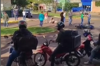 Jovem foi socorrido ao hospital mas não resistiu - Foto: reprodução/Sidnei Bronka