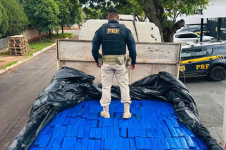 PRF apreende 3,5 toneladas de maconha no sul de MS