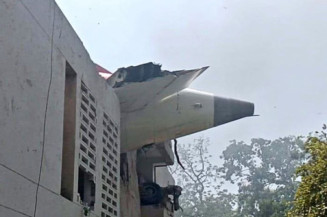Queda de avião: Índia confirma ao menos 290 mortos e 41 feridos