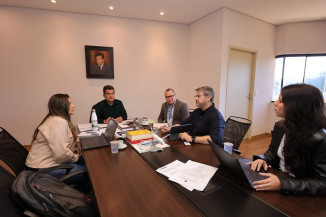 Reunião no gabinete do prefeito Marçal Filho tratou sobre a instalação da sede da MS Gás em Dourados – Foto: A. Frota