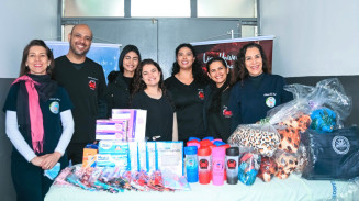 Alunos da UCP realizam doações ao setor de oncologia do Hospital Regional de Pedro Juan