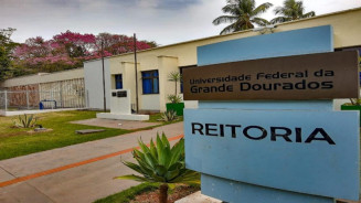 UFGD abre seleção com bolsas de até R$ 1.850 para assistente pedagógico, tutor e professor