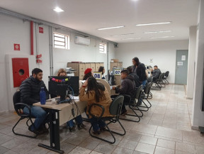 Os contribuintes poderão aderir ao programa por meio de termo de acordo assinado pessoalmente ou por representante legal na Central do Cidadão. Divulgação/Assecom
