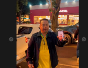 Rodolfo fez videochamada com o ex-presidente Bolsonaro - Foto: Reprodução/Instagram