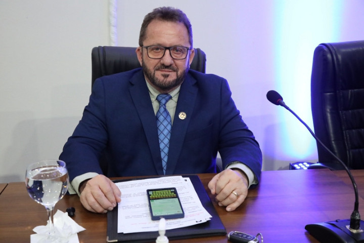 Vereador Laudir Munaretto é o propositor da sessão solene em homenagem ao Dia do Maçom. (Foto: Franciele Grott)