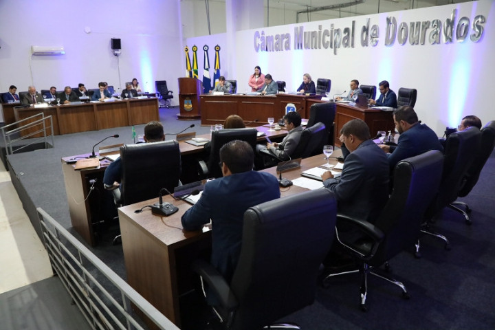 STJ negou provimento ao recurso que buscava derrubar a legalidade da CEAP e a nulidade das despesas originadas pela norma instituída pela Câmara de Dourados - Foto: Franciele Grott