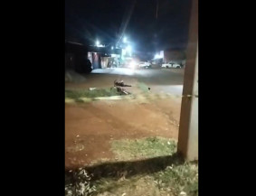 Um dos baleados morreu no local - Foto: Sidnei Bronka/reprodução
