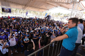 Prefeito Marçal Filho acompanha Campeonato de bandas e fanfarras em Dourados e destaca retomada do ato após mais de 25 anos – Fotos: A. Frota