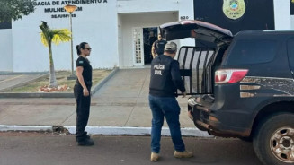 Momento que pastor foi encaminhado à delegacia no ano passado - Foto: PCMS