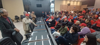 Encontro do PT consolida nome de  Carlos Bernardo para a Câmara Federal