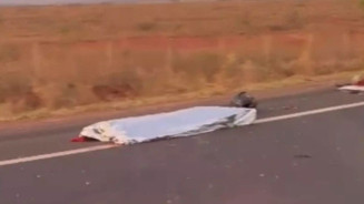 O motociclista foi identificado como Marcos Vinícius. (Reprodução, O Correio News)