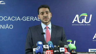 Jorge Messias, ministro-chefe da AGU. (Foto: Reprodução – Transmissão TV Senado)
