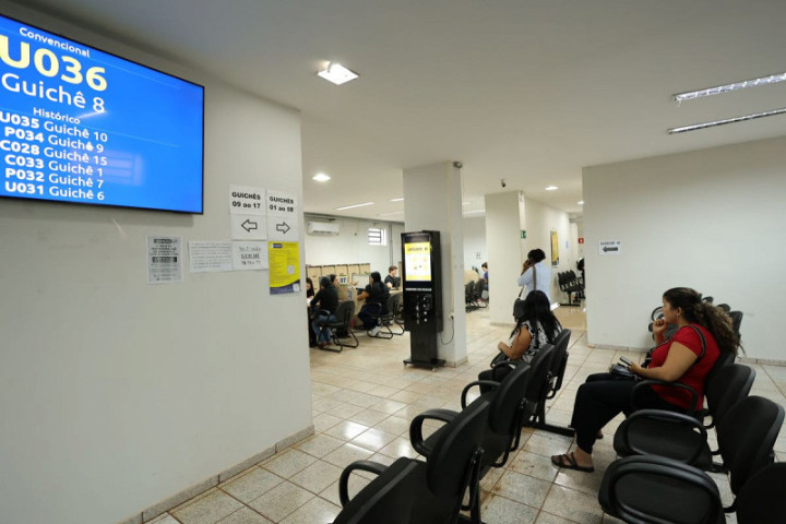 Contribuinte pode negociar seus débitos com o município diretamente na Central do Cidadão e ganhar descontos de 70% no pagamento à vista, até dia 30. Foto: A. Frota