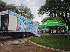 Unidade Móvel do Hospital de Amor realiza exames gratuitos de prevenção na Rodoviária de Dourados