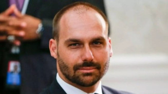 Eduardo Bolsonaro critica projeto de anistia e usa carta de Trump para atacar Justiça brasileira