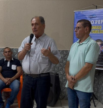 Pedro Pepa e o Zé Teixeira falam sobre o projeto de revitalização do BNH II Plano. (Foto: Assessoria)