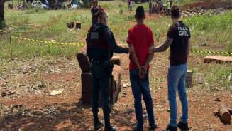 PM no local do crime. (Reprodução, Robertinho/Maracaju Speed)
