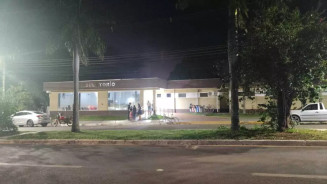 Fachada do Hospital Municipal Cristo Rei, em Deodápolis. (Foto: Eliton Santos)