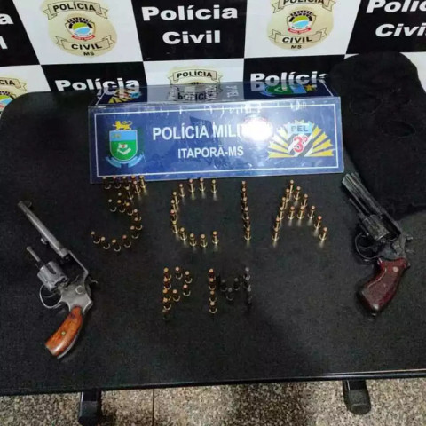 Armas foram apreendidas pela polícia - Foto: Divulgação