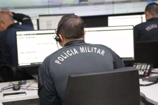 Mulher simula pedido de pizza para pedir socorro à polícia