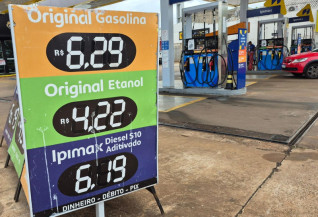 Gasolina varia de R$ 6,14 a R$ 6,39 em Dourados, diz Procon