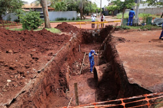Serviço será executado de forma a eliminar problema de alagamento próximo ao clube Indaiá - Fotos: A. Frota