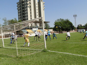 Gramado do Estádio da Leda recebe os finalistas do Amadorzão 2025 neste domingo – Foto: Divulgação