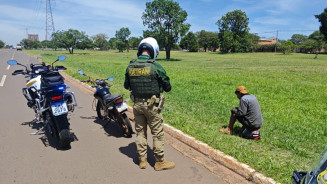 Motorista com 31 passagens policiais é preso após avançar dois sinais vermelhos na Capital