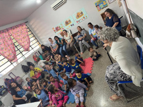 Bibliotecas comunitárias de Dourados fortalecem leitura e imaginação entre crianças da Reme
