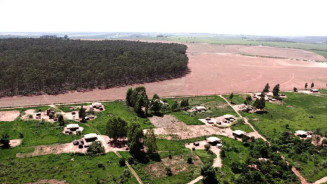 Casa da aldeia Pyelito Kue, TI Iguatemipegua I (Foto: Ruy Sposati/Cimi)