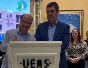 Governador Riedel tira 18 dias de férias e Barbosinha assume o comando do Estado