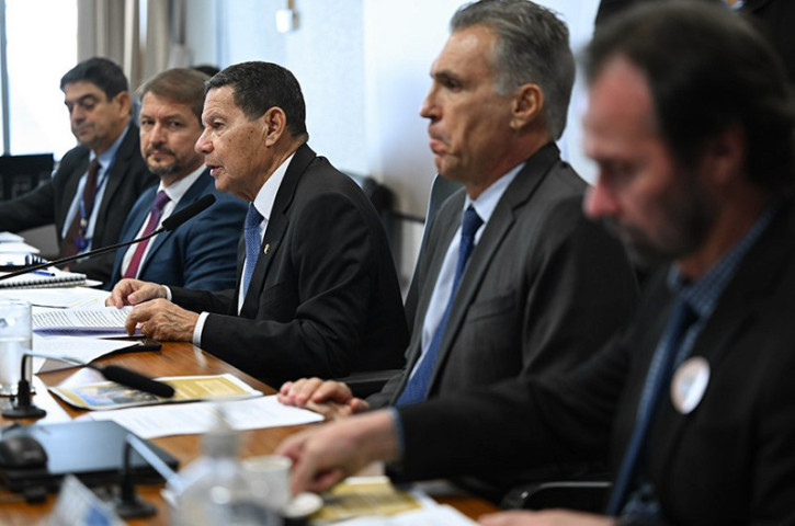 Saulo Cruz/Agência Senado  Fonte: Agência Senado