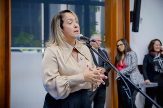 Lia Nogueira solicita à Anatel informações sobre falhas de telefonia e internet em Ponta Porã
