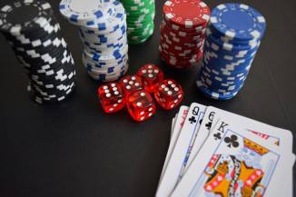 Os casinos com depósito mínimo de 10 euros, por António Matias