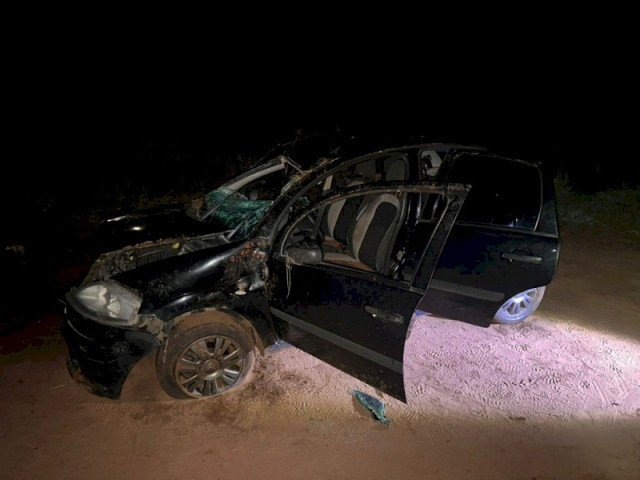 Veículo ficou destruído após capotamento - Foto: Portal Vale do Ivinhema