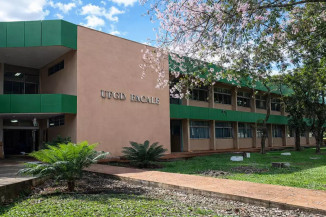 O curso tem como objetivo formar professores de Libras (Língua Brasileira de Sinais) para atuação na educação básica e no ensino superior - Foto: UFGD
