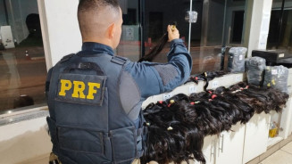 PRF apreende 59 quilos de cabelos humanos sem nota fiscal na BR-262