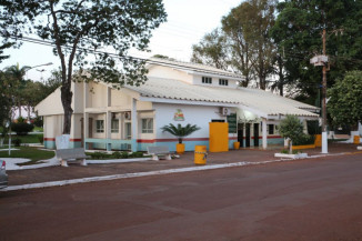 TCE-MS pune ex-prefeito de Itaporã por excesso de comissionados e impõe ajustes à atual gestão