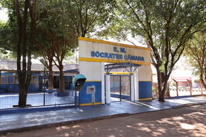 Escola Municipal Sócrates Câmara, no Jardim Canaã I, está imprimindo os boletos do IPTU 2026 das 7h30 às 13h30, de segunda à sexta-feira. Foto: A. Frota