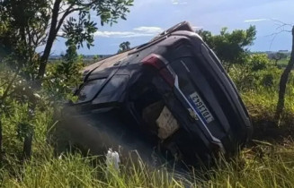 Spin conduzida por Rodrigo ficou às margens da rodovia (Foto: Rio Brilhante em Tempo Real)