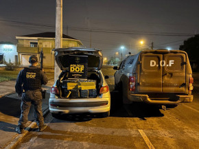 Motorista abandona Peugeot com 300 kg de droga e foge
