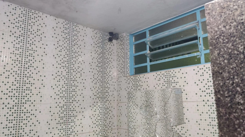 Alunas alteravam a posição do equipamento devido ao constrangimento - Foto: Divulgação