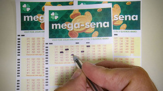 Mega-Sena pré-Carnaval pode pagar R$ 55 milhões nesta quinta-feira