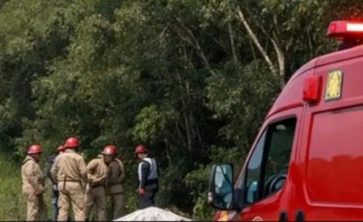 O corpo foi localizado por uma moradora da região. (Reprodução, Sidrolância News)