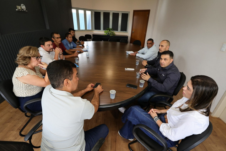 Reunião no gabinete do prefeito Marçal Filho definiu detalhes sobre a ação de cidadania que será realizada na Reserva Indígena de Dourados – Foto: A. Frota