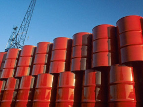 EUA emitem licenças para petrolíferas retomarem operações na Venezuela