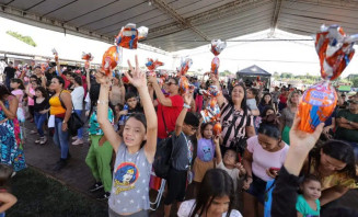Primeira edição da festa da Páscoa, no ano passado, contou com distribuição de ovos de chocolate - Foto: A. Frota/Arquivo